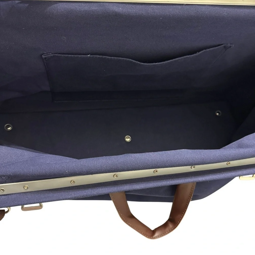 Bespoke Post Weekender Navy‎ Bag